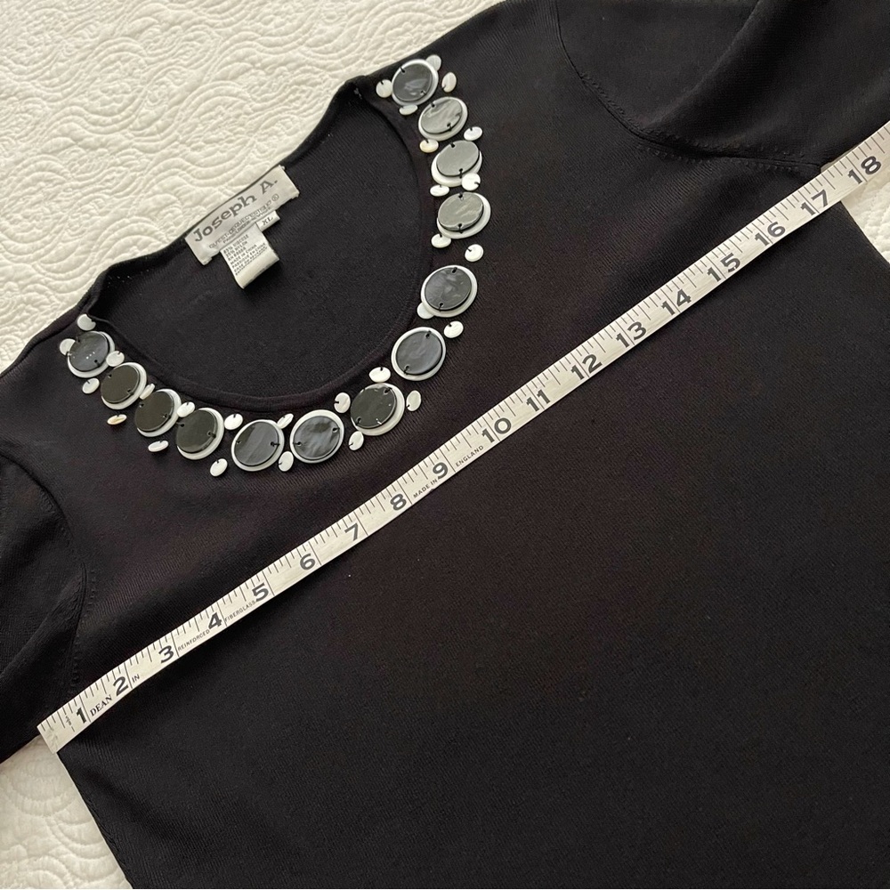Vintage Joseph A. Shirt Embellished Scoop Neckline X-Large - Picture 9 of 16